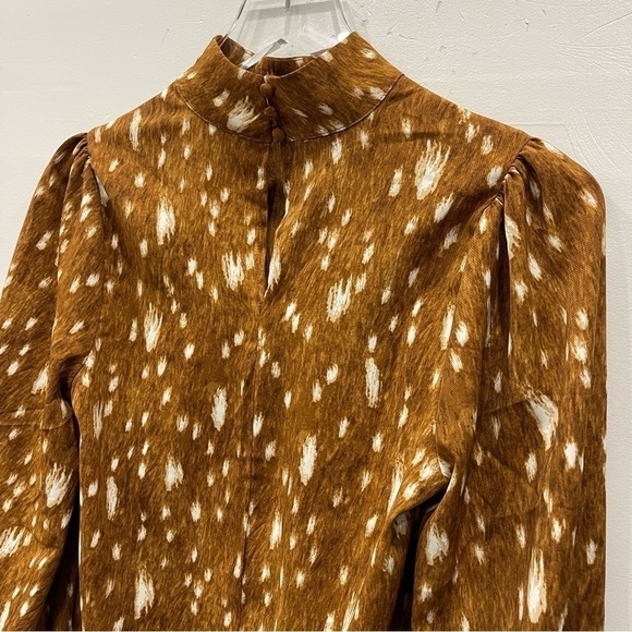 Cara Santana + Apt. 9 Mock Neck Shirred Blouse Size XS in Camel Dot - Picture 4 of 10